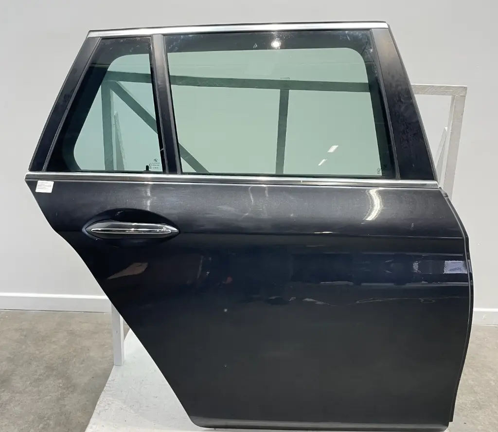 ✅Porte arrieré droite BMW 520D 2011 F11 41009628758 9628758 554302