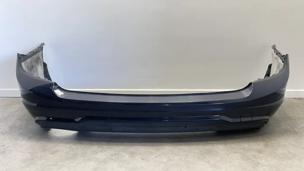 ✅Pare-choc arrière MERCEDES C220 2012 S204 A2048809547 581314