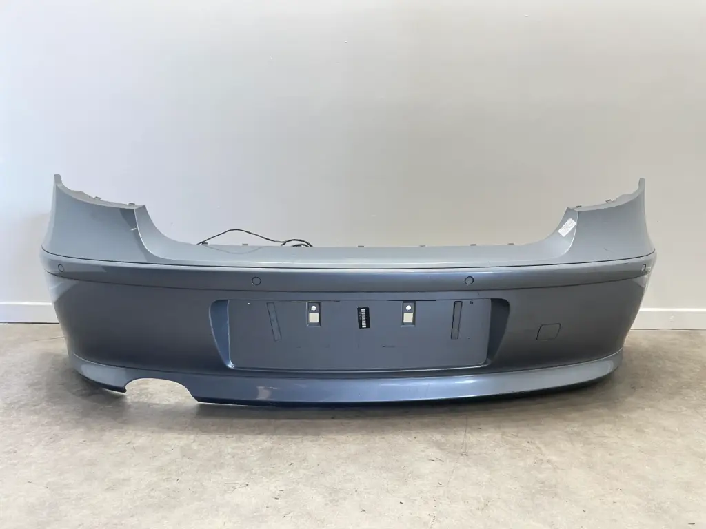 ✅Pare-choc arrière BMW 120D 2008 E87 51127186087 73689395