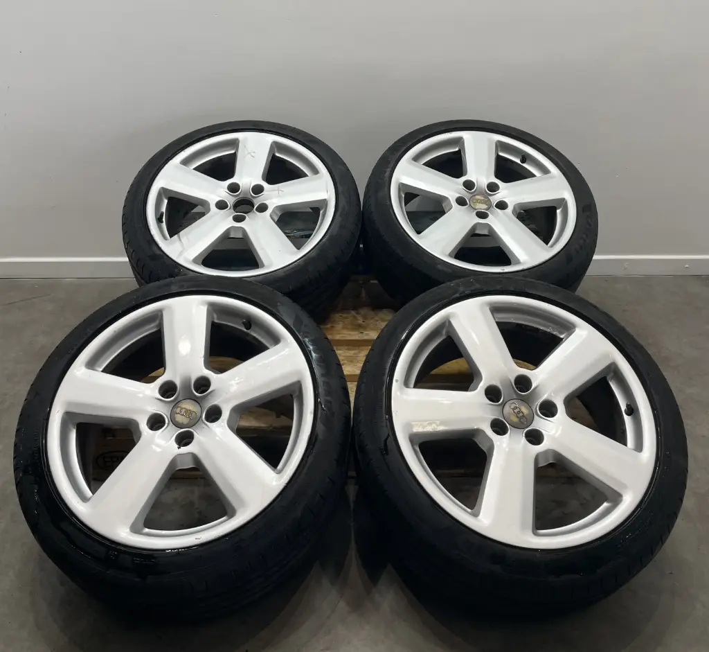 ✅4 JANTES AUDI A4 2006 235/40 R18 8JX18 ET43 5X112 8E0601025AK 92142015
