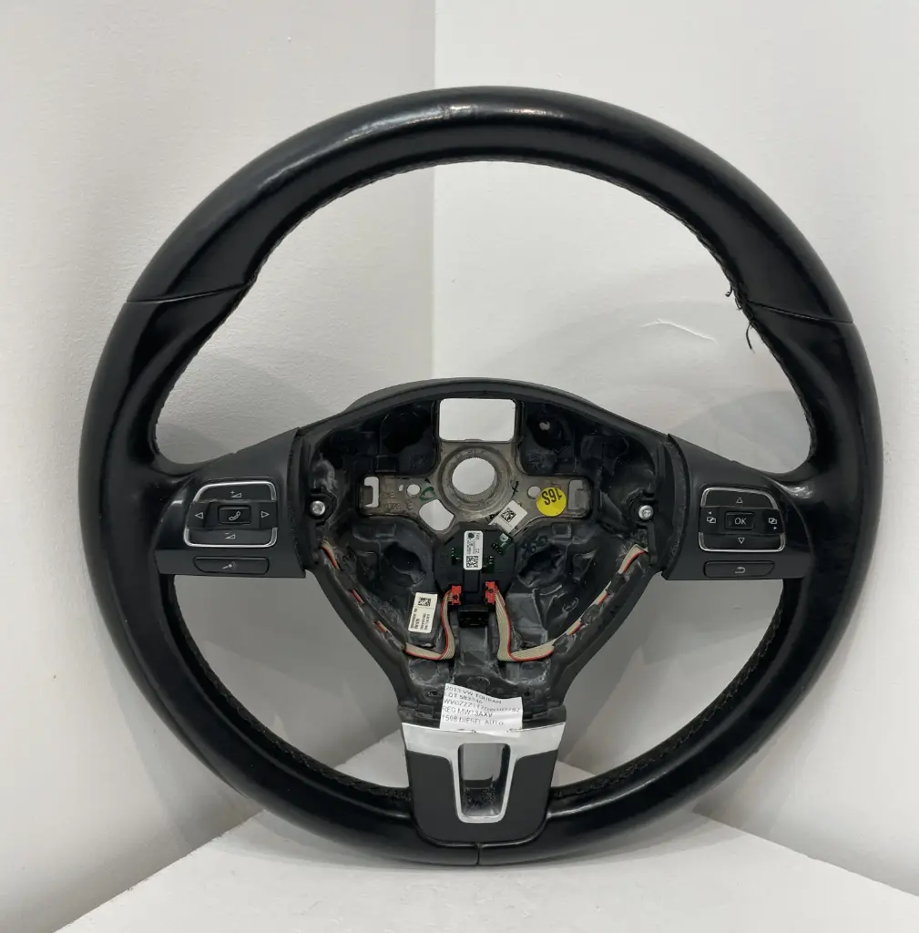 ✅VOLANT DE DIRECTION VOLKSWAGEN TOURAN 2013 61978150G 1T0419091AC 583346