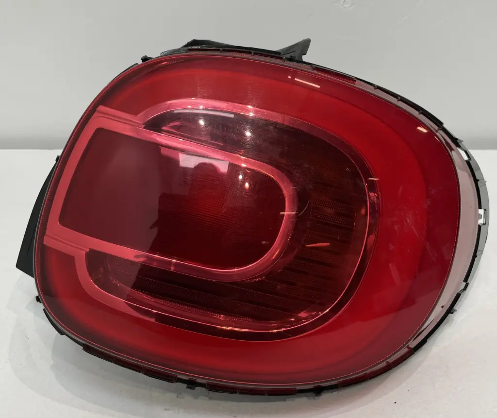 ✅Feu / phare arrière droite FIAT 500L MULTIJET 2014 51945058 03476700 582572 