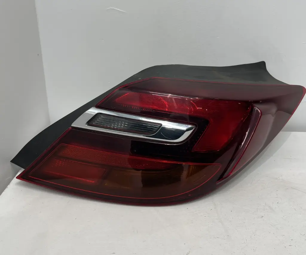 ✅Feu / phare arrière droite OPEL INSIGNIA 2017 A 39024205 21090218 578034
