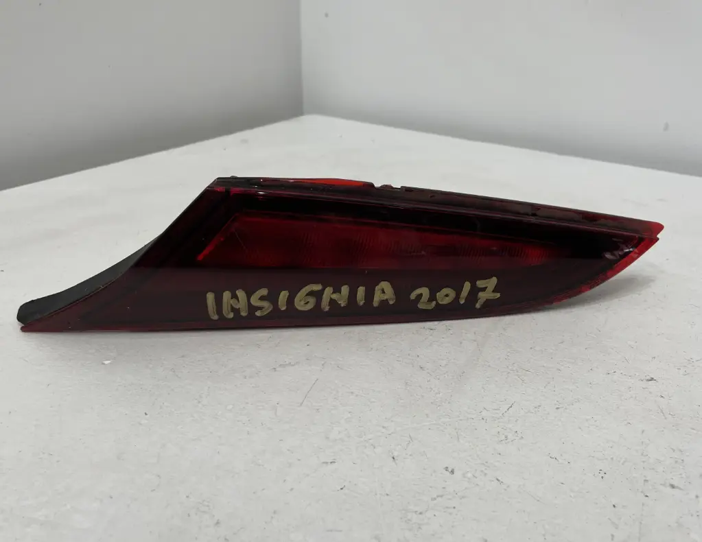 ✅Feux arrière sur hayon droite OPEL INSIGNIA 2017 A 39024218 21080206 578034