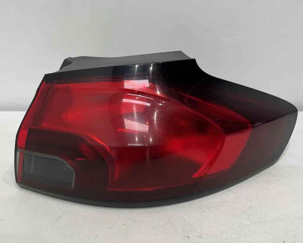 ✅Feu / phare arrière droite OPEL ZAFIRA 2015 13278785AAJ 13278785 95071335