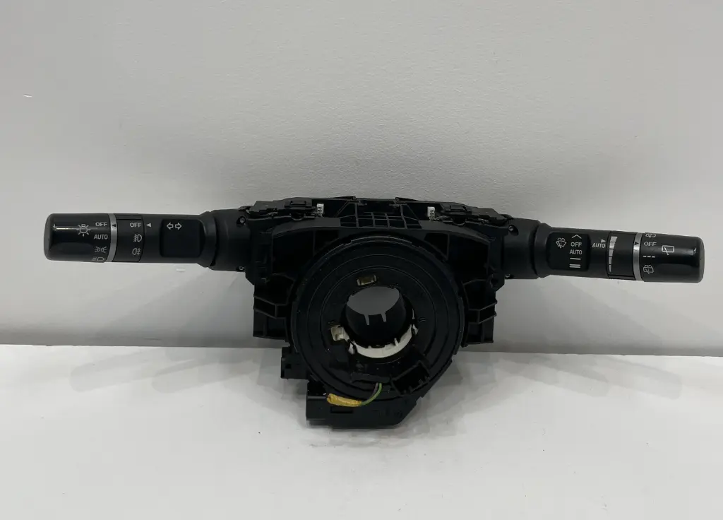 ✅Commodo commande essuie-glace/phare MAZDA 6 2012 II Combi DF7466128 73357735