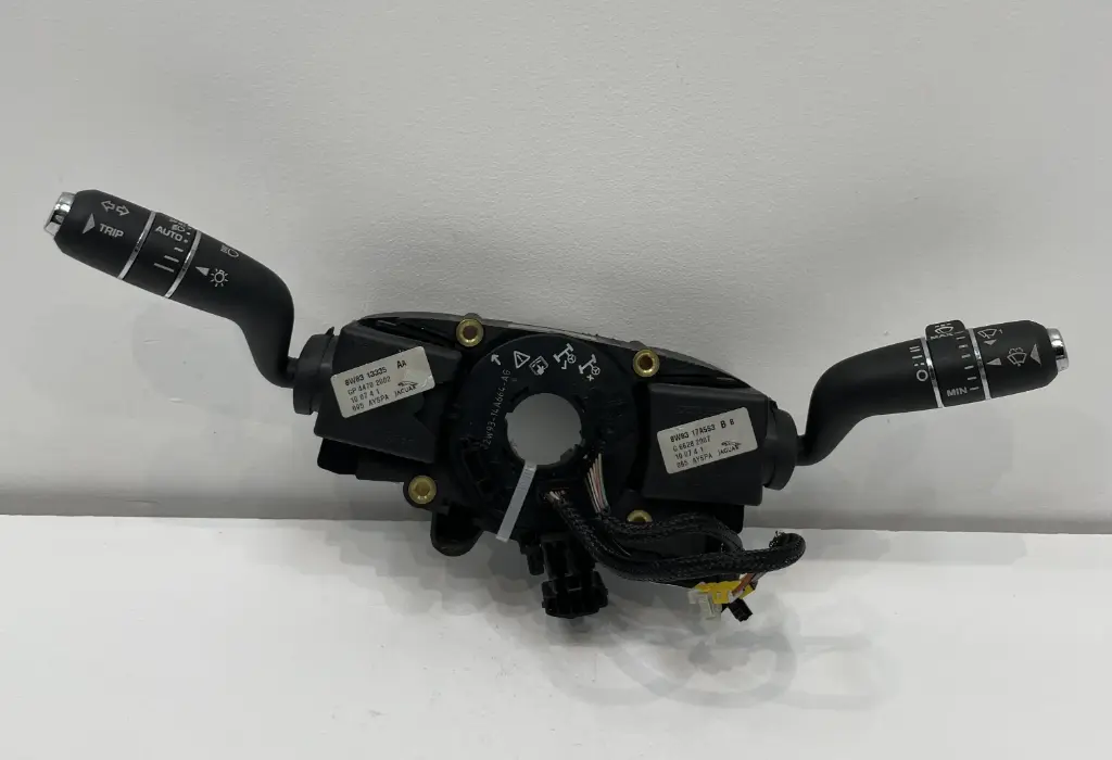 ✅Commodo commande essuie-glace/phare JAGUAR XF 2010 X250 8W8313N064 580268