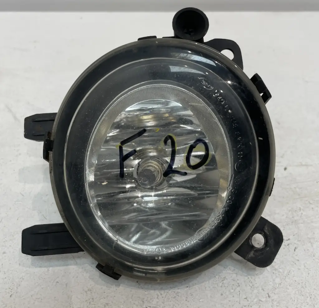 ✅Feu antibrouillard avant gauche BMW 116I 2012 F20 7248911 7200100000 576560 