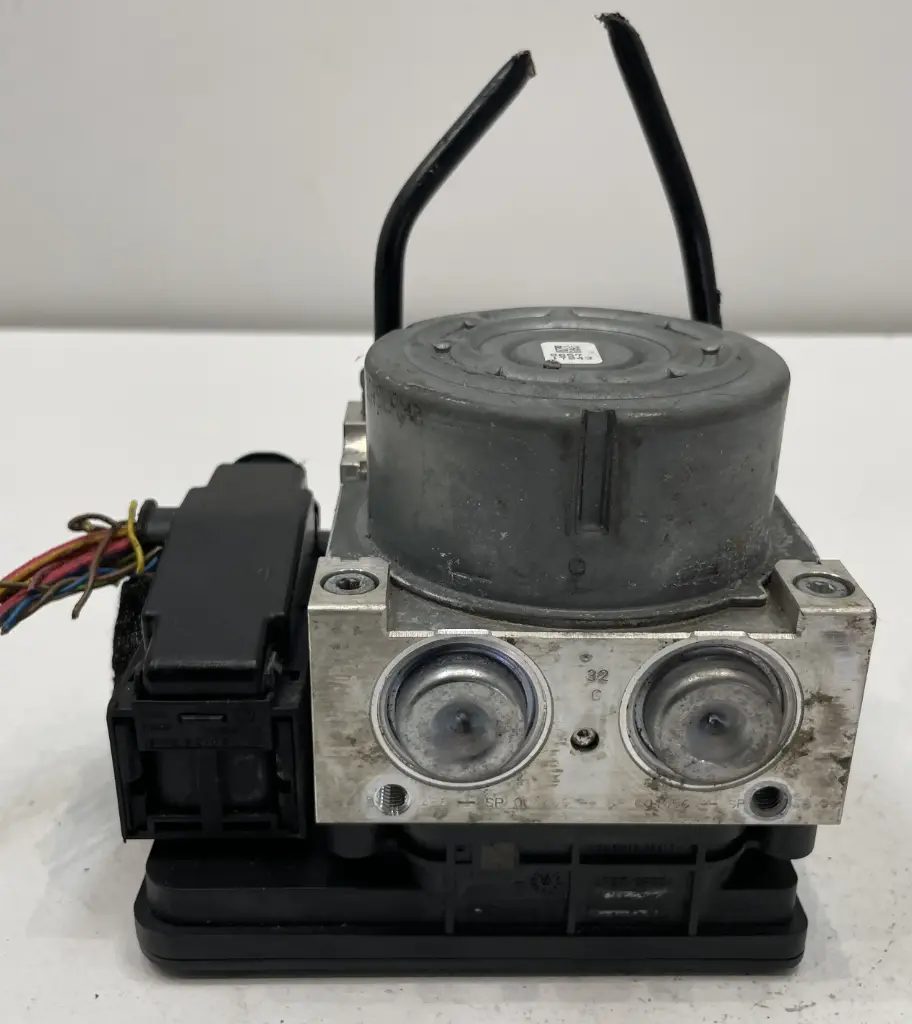 ✅Bloc / Pompe Abs BMW 114I 2014 F21 1.6ES 75KW 3451-6868637-01 6868637 581303 