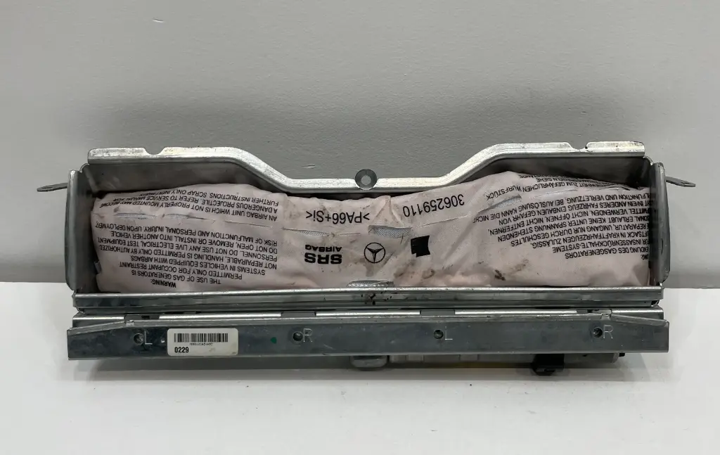 ✅AIRBAG PASSAGER MERCEDES C220 2012 S204 A204860200 306026999AR 581314