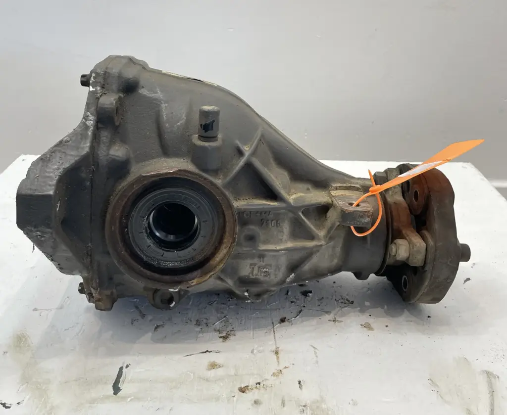 ✅Différentiel arrière MERCEDES C220 2011 S204 A2043510408 2043510408 582143  