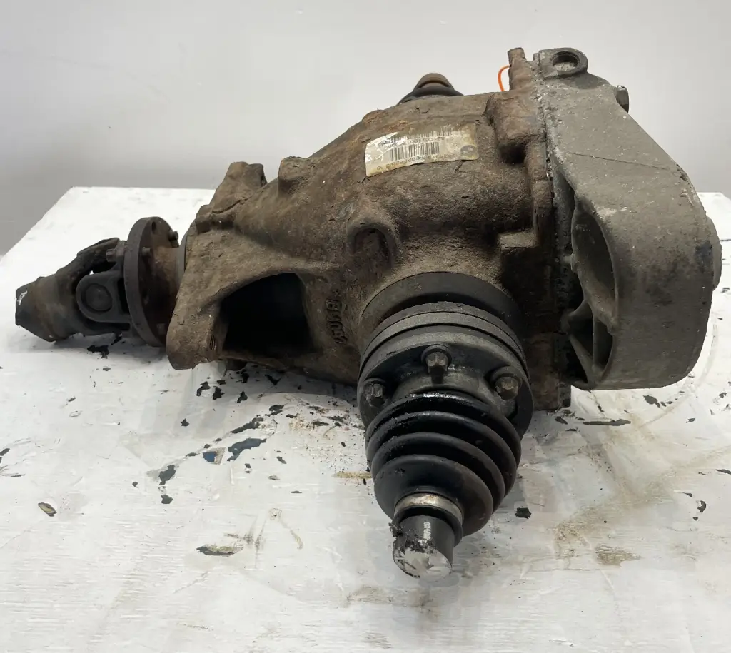 ✅Différentiel arrière BMW 318I 2010 E90 7524319-04 752431904 7524319 582879 