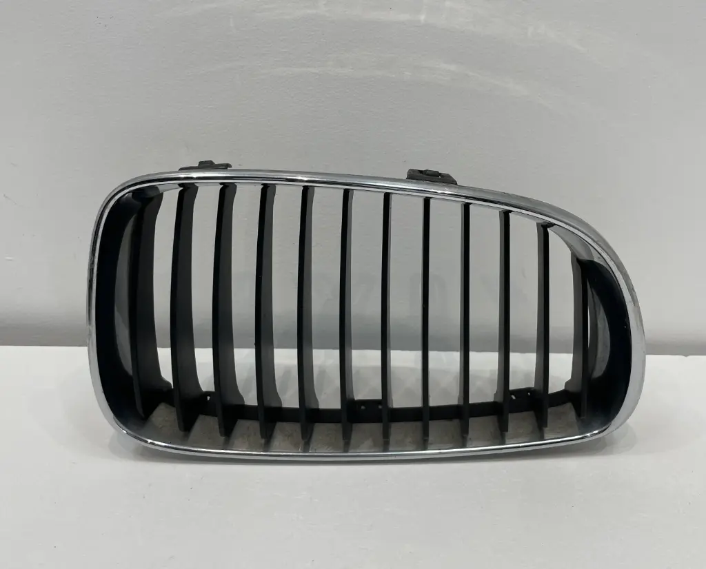 ✅Grille / Calandre droit BMW 118D 2008 E87 51137128614 7128614 572638
