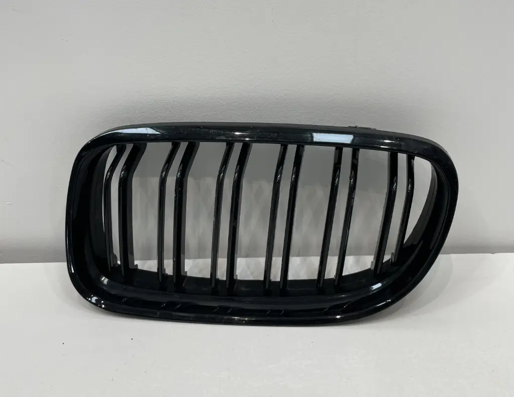 ✅Grille / Calandre gauche BMW 318I 2010 E90 51137201969 582879