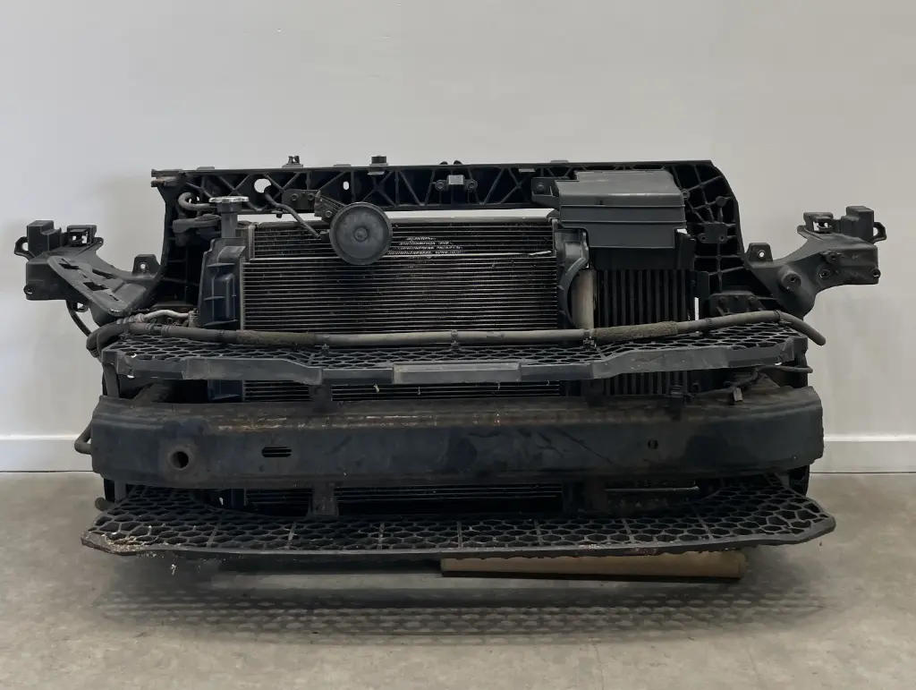 ✅Support de radiateur sur cadre face avant KIA SPORTAGE 2012 641013U100 580055 