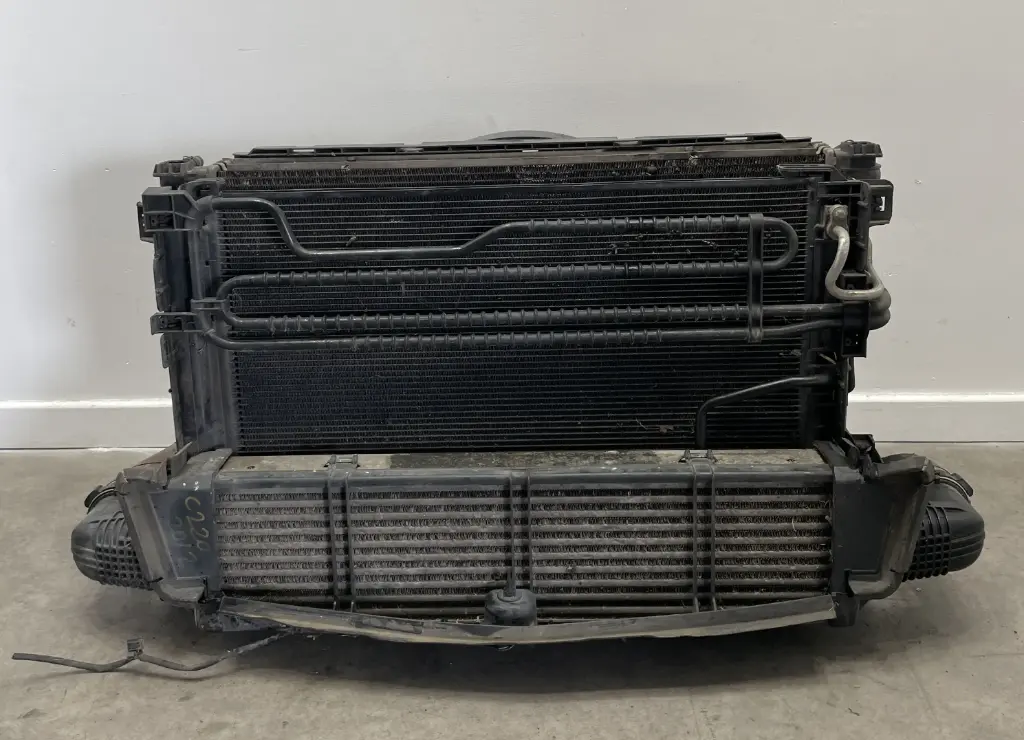 ✅Kit Radiateur MERCEDES C220 2012 S204 A2045000254 A2045003603 581314 
