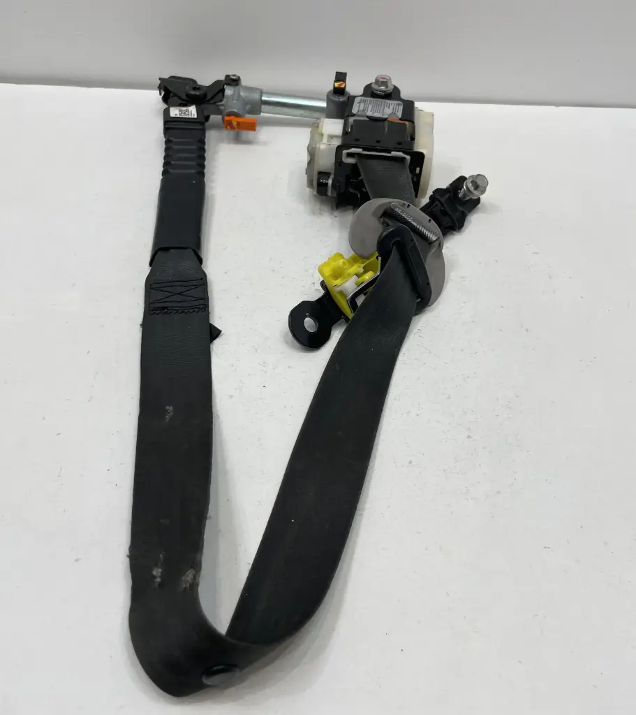 ✅Ceinture de Sécurité avant droit KIA SPORTAGE 2012 88820-3U200 580055