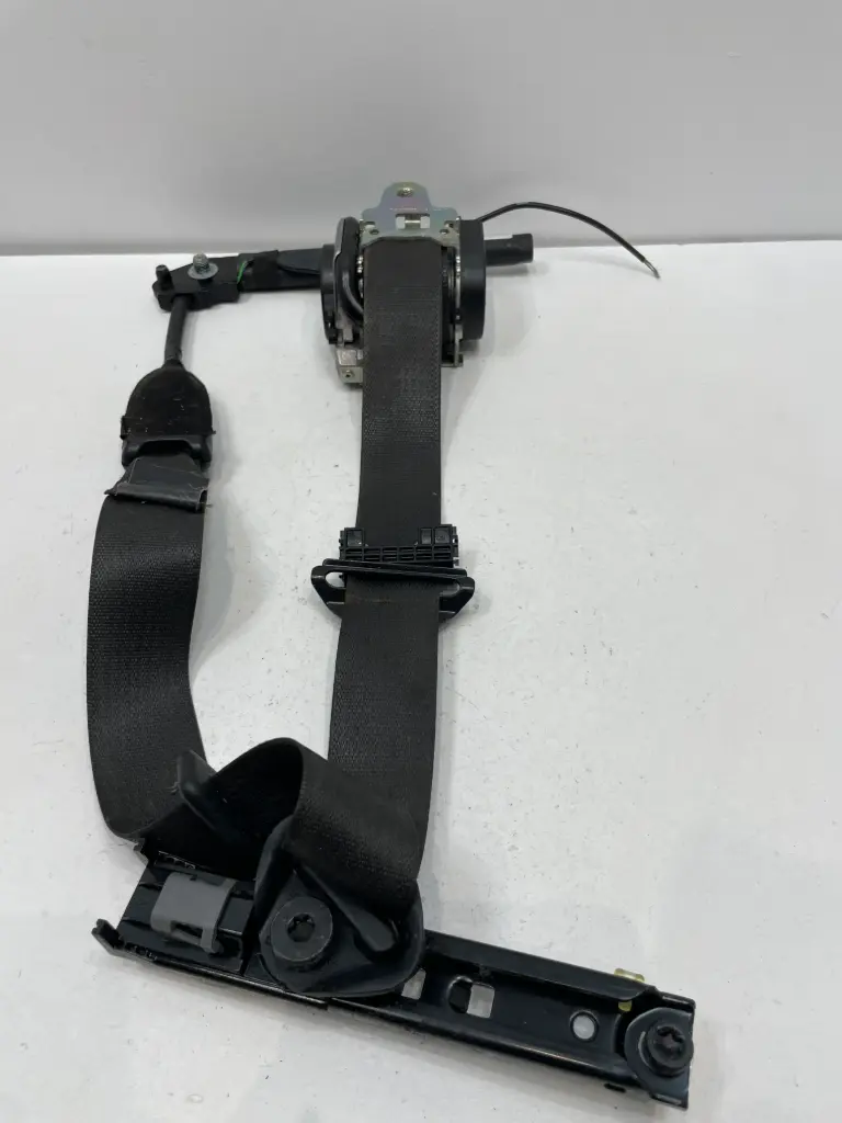 ✅Ceinture de Sécurité avant droit OPEL ZAFIRA 2015 C TOURER 620611500 95071335