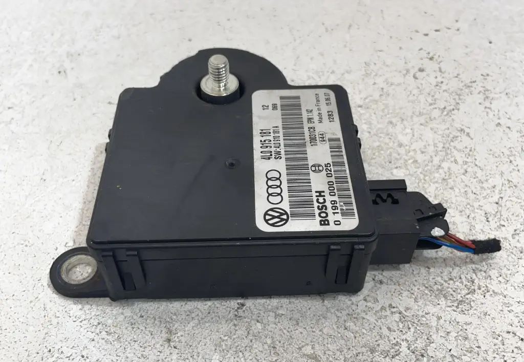 ✅Module de contrôle de batterie AUDI Q7 2007 4L 4L0915181 0199000025 316827