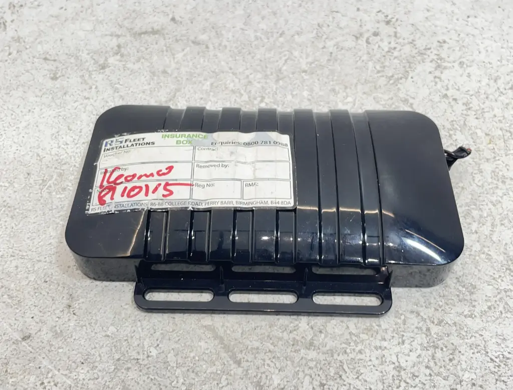 ✅Autres unités de commande / modules RENAULT MEGANE III 2014 08007810988 560393