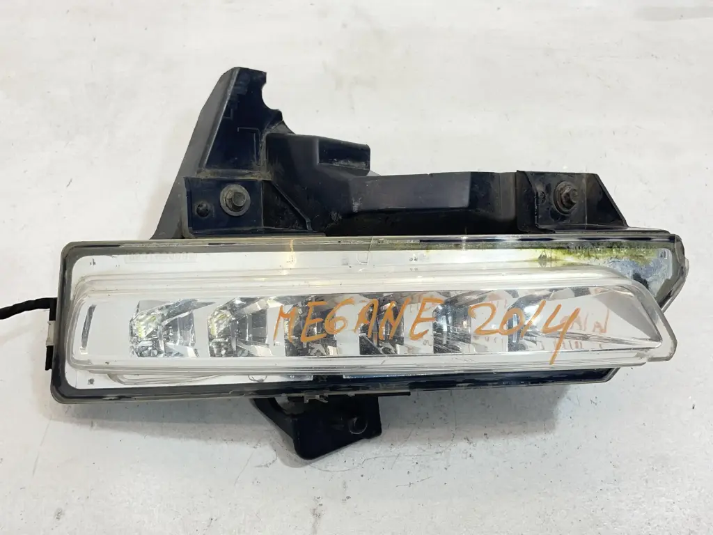 ✅Phare frontale avant gauche RENAULT MEGANE III Coupe 2014 S135310 560393