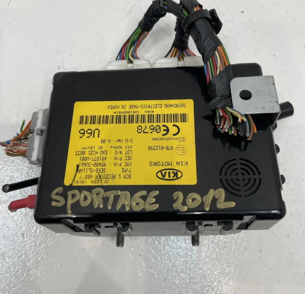 ✅Module confort KIA SPORTAGE 2012 954003U661 95400-3U661 580055 