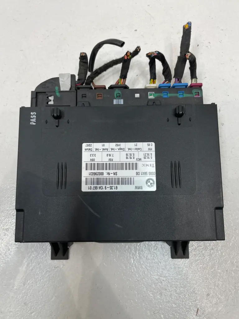 ✅Module de commande de siège BMW 325I 2007 E92 6135913466701 582621