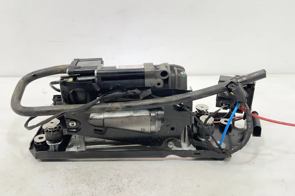 ✅Pompe compresseur BMW 520D 2011 F11 37206875176 6875176 554302