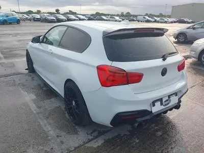 BMW 118I 2015 F21 LCI 3 portes 