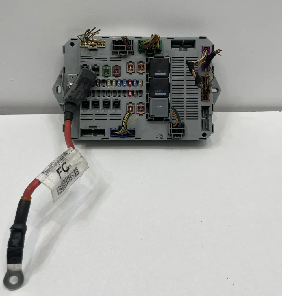 ✅Module de fusibles JAGUAR XF 2010 X250 9X2314D628AC 9X23-14D628-AC 580268 