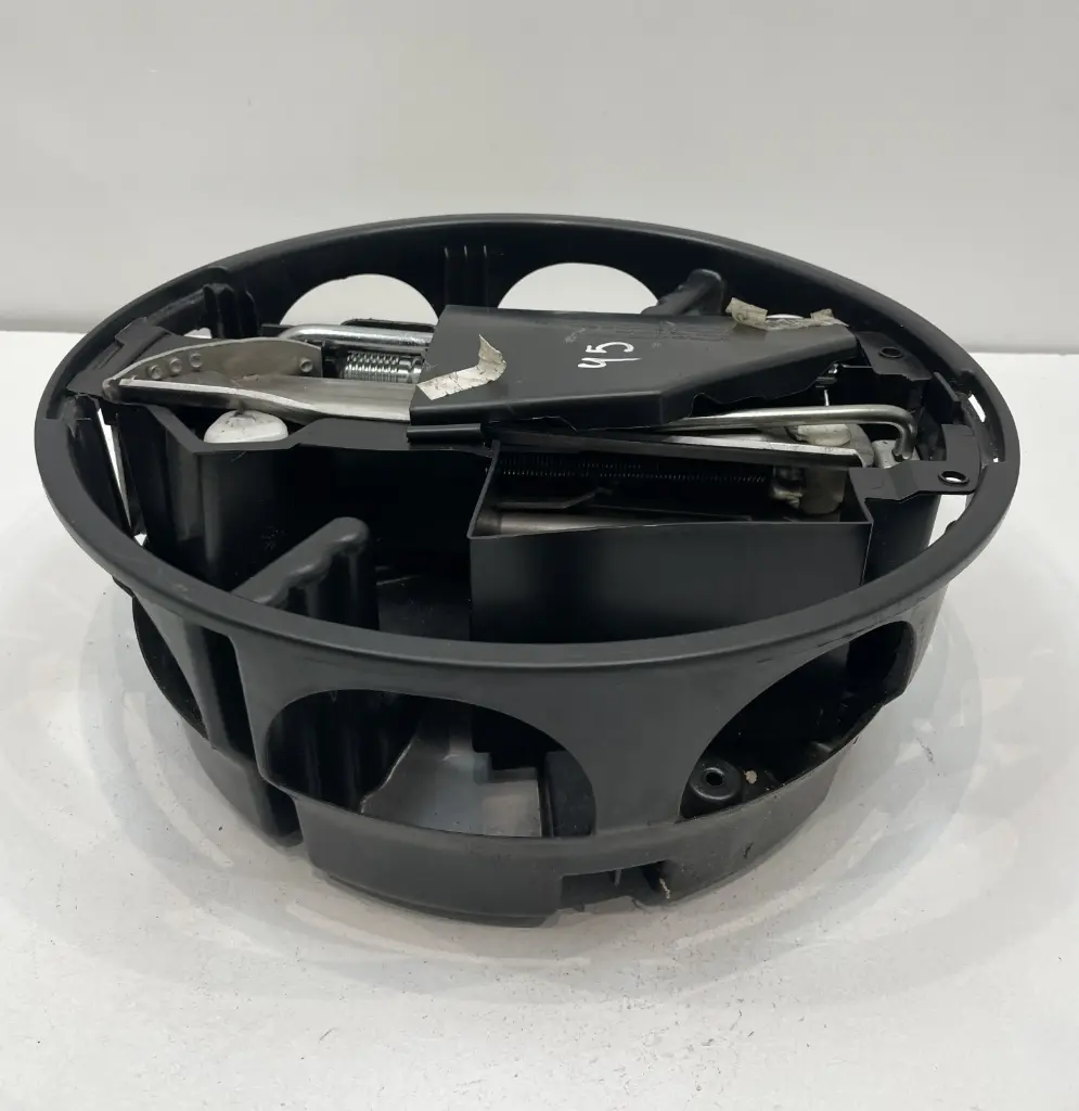 ✅Cric de levage MERCEDES E220 2014 W212 A2128980914 74520915