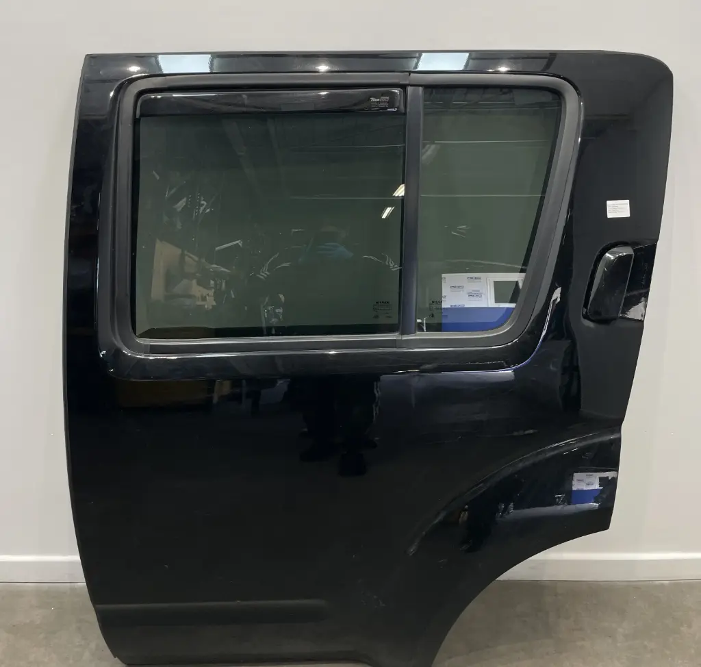 ✅Porte arriére gauche NISSAN PATHFINDER 2013 82101EB330 42042396 