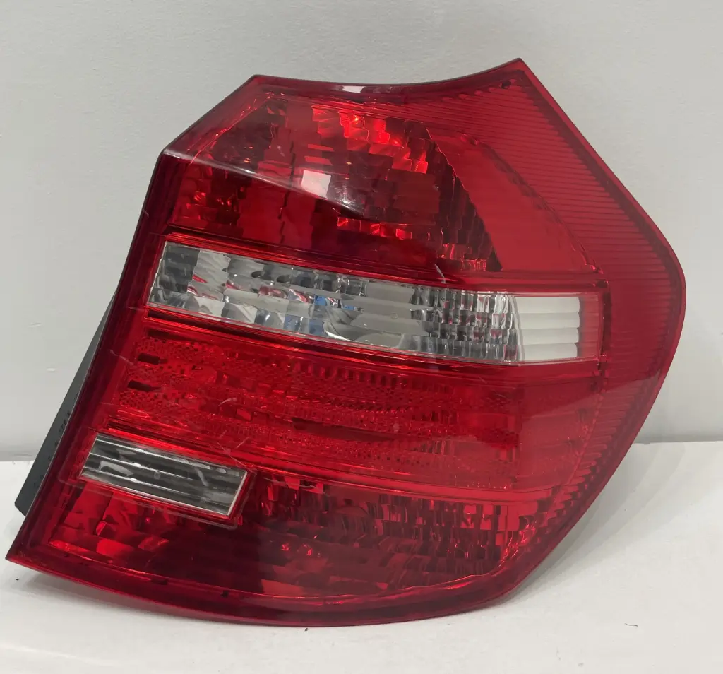 ✅Feu / phare arrière droite BMW 118D 2011 E87 LCI 63217164956 50001317 