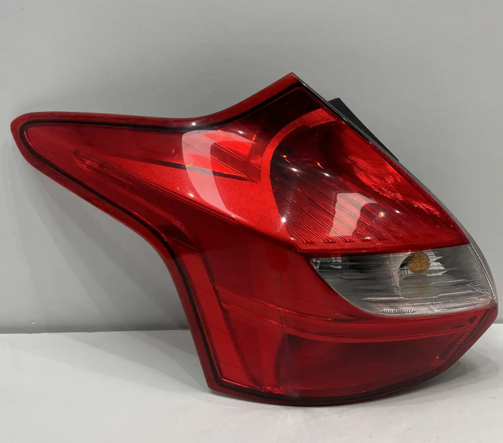 ✅Feu / phare arrière gauche FORD FOCUS 2011 BM51-13405-A 597530 