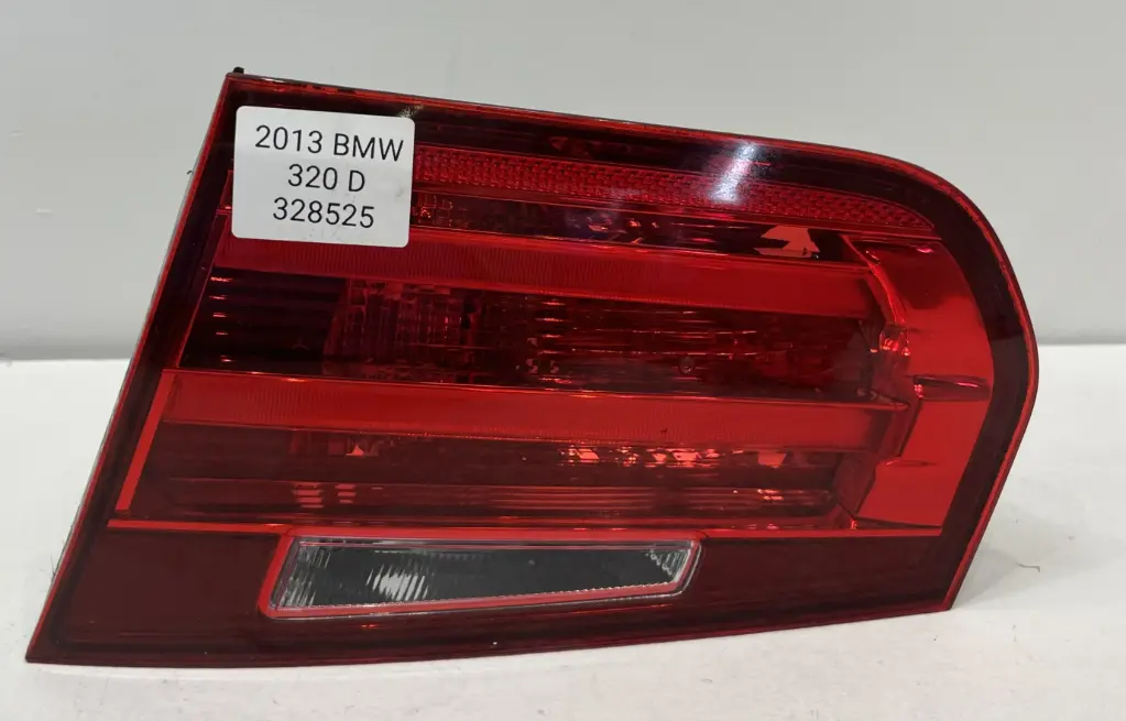 ✅Feu arrière sur hayon droite BMW 320D 2013 F30 63217259916 7259916 328525