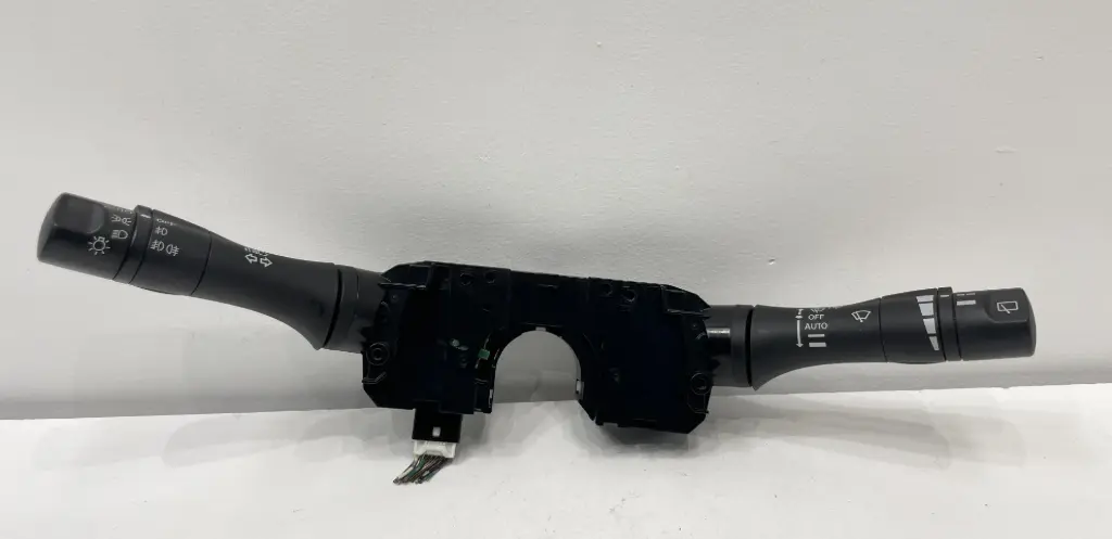 ✅Commodo commande essuie-glace/phare NISSAN JUKE 2014 255601KK0D 50001184