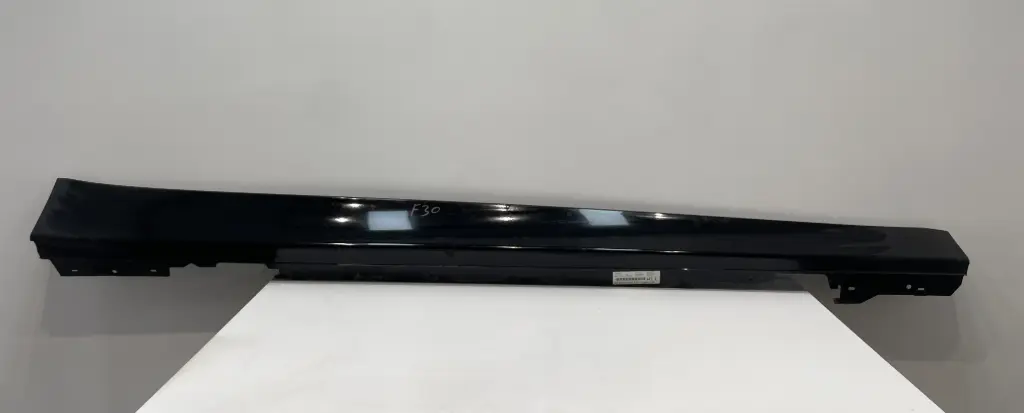 ✅Cache-jupe / Bas De Caisse droit BMW 330D 2013 F30 51777256912 1000414