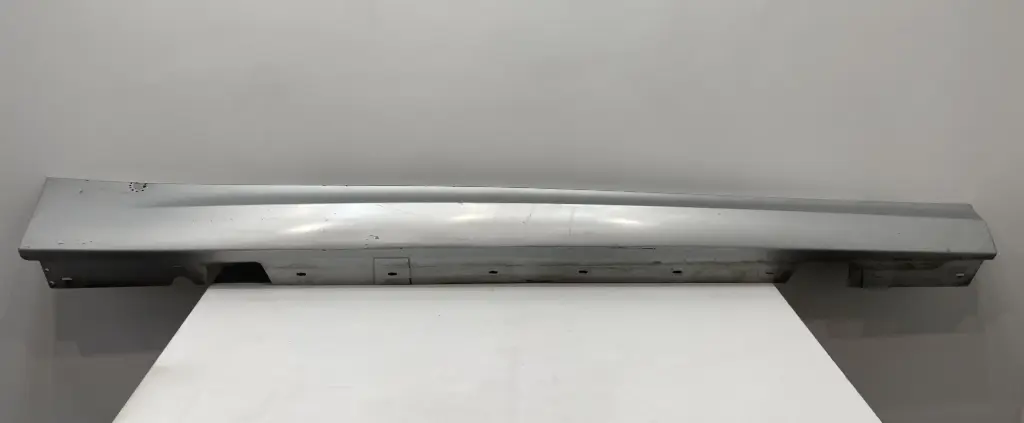 ✅Cache-jupe / Bas De Caisse droit BMW 318I 2010 E90 LCI  51777202652 78934065