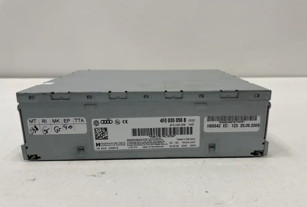 ✅Unité principale radio / CD / DVD / GPS AUDI Q5 2009  4F0035056B 50003778