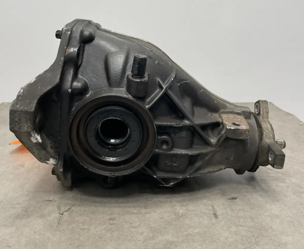 ✅Différentiel arrière MERCEDES C220 2010 W204 A2043510408 2043510408 50000067 