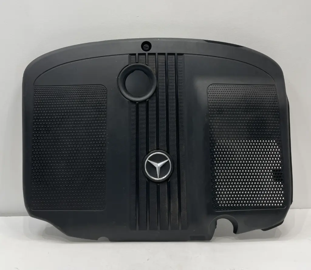 ✅COUVERCLE/CACHE MOTEUR MERCEDES C220 2011 S204 2.2D OM651 A6510101467 50002972