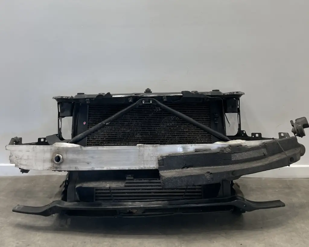 ✅Support de radiateur sur cadre face avant BMW 116I 2012 F20 51647245786 328061 