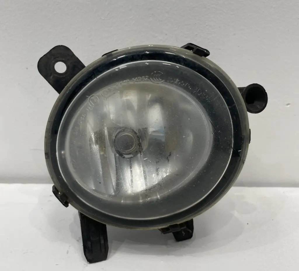 ✅Feu antibrouillard avant droit BMW 116I 2012 F20 7248912 7200100001 328061