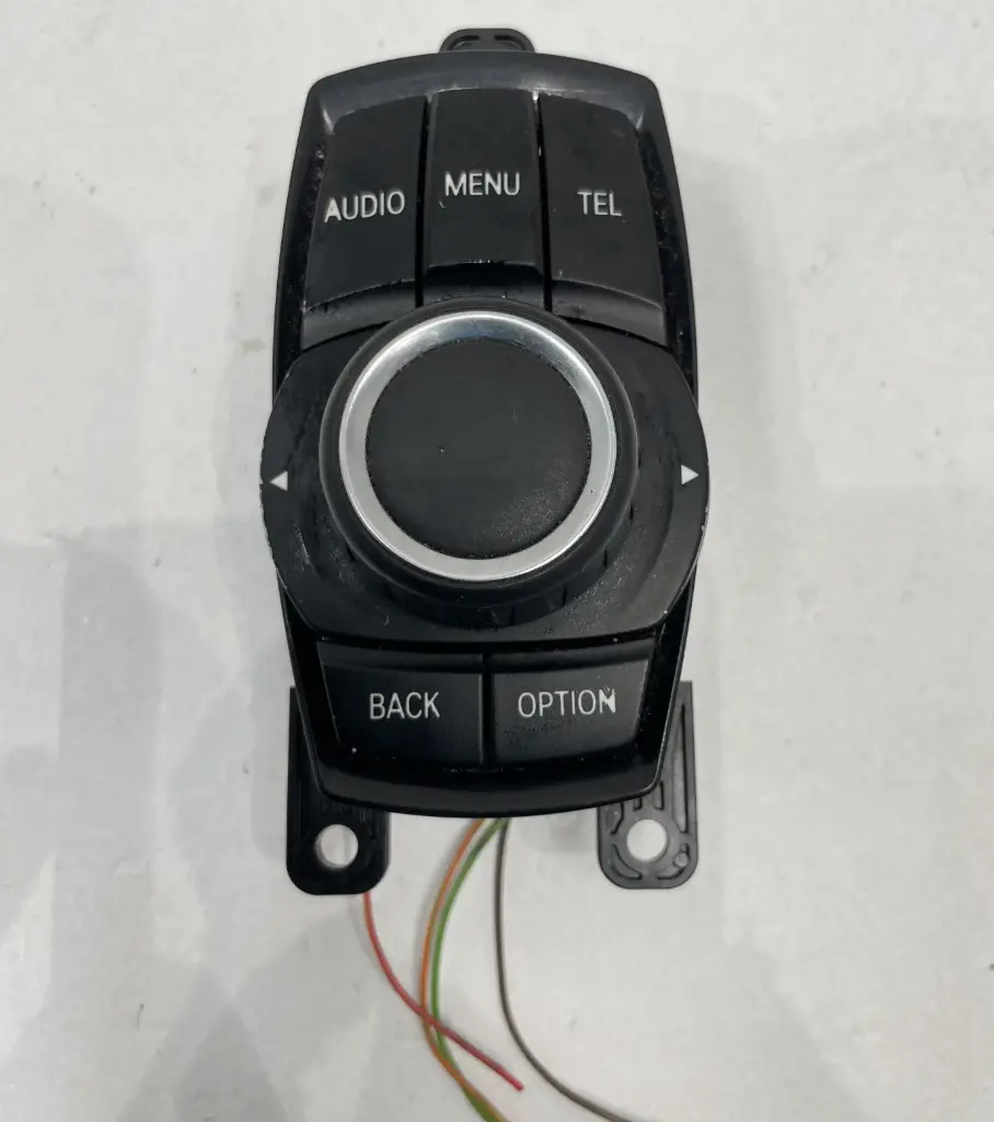 ✅Contrôleur multimédia iDrive BMW 116I ZE926170403 926170403 033623101 328061