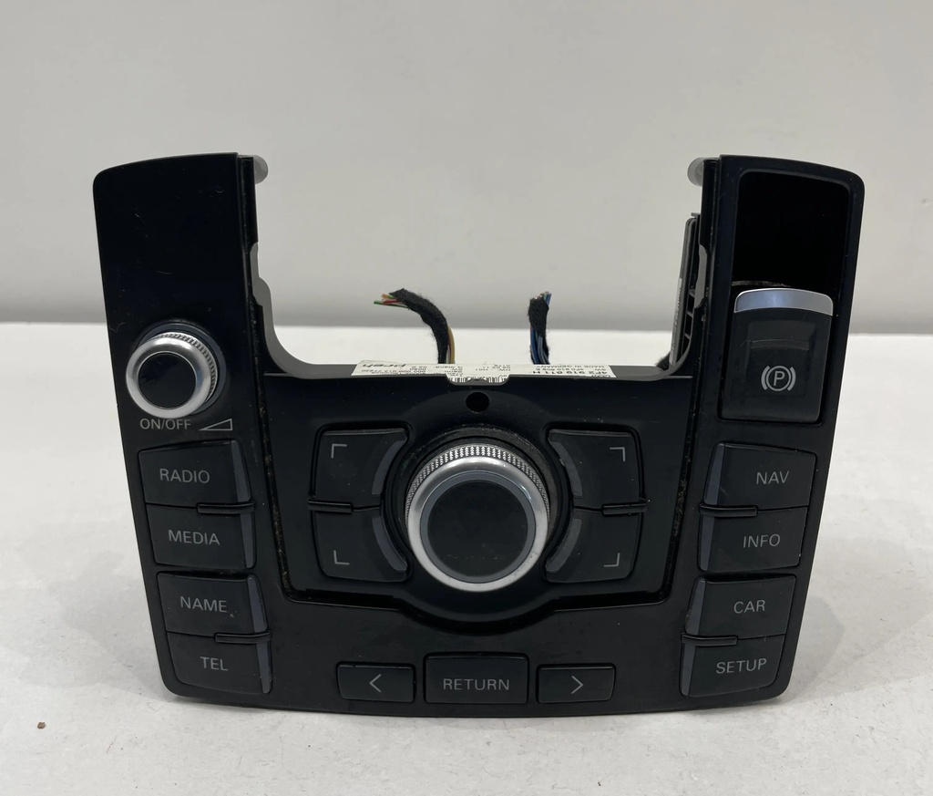 ✅Unité principale radio / CD / DVD / GPS AUDI A6 2011 4F C6 4F2919611H 41547275