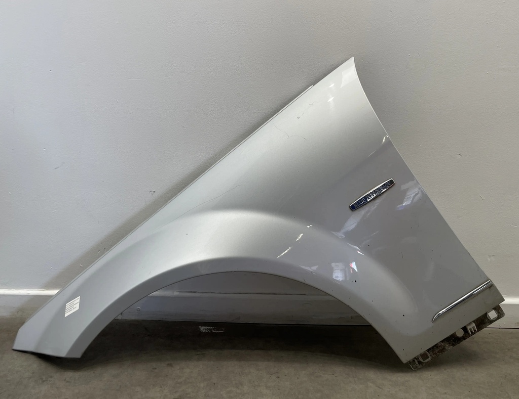 ✅Aile avant gauche MERCEDES C220 2010 W204 A2048800118 2048800118 50022535 