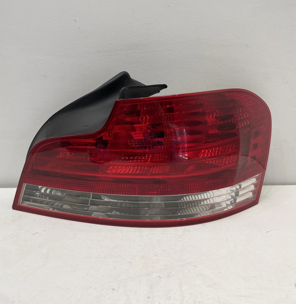 ✅Feu / phare arrière droite BMW 120D 2010 E82 6321486981001 63214869810 334174 