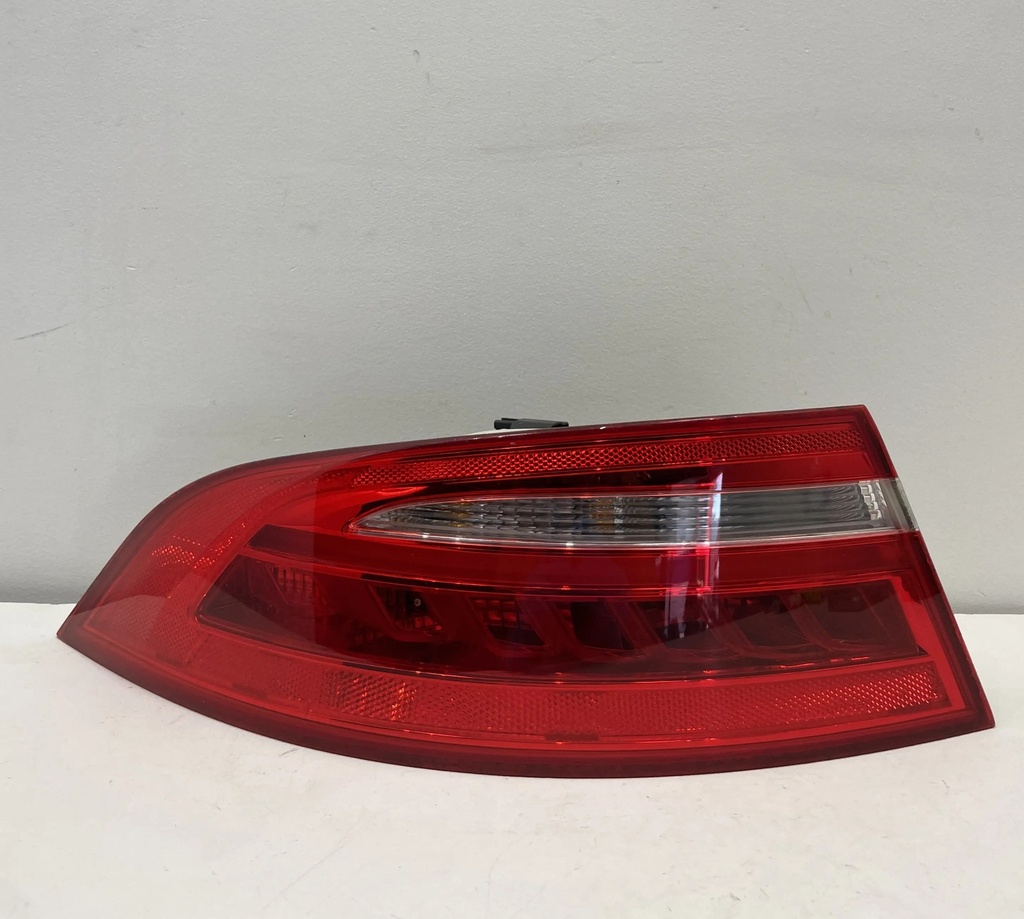 ✅Feu / phare arrière gauche JAGUAR XE 2016 X760 T4N7913 56380696 