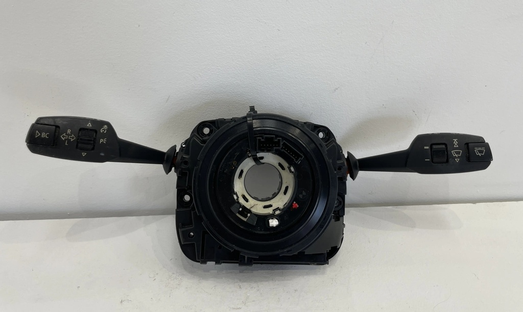 ✅Commodo commande essuie-glace/phare BMW 116D 2010 E81 39200208231 50021253