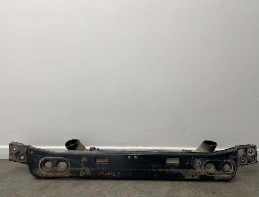 ✅Support inférieur de radiateur FORD TRANSIT 2015 CC11-8A058-AB 56240926  